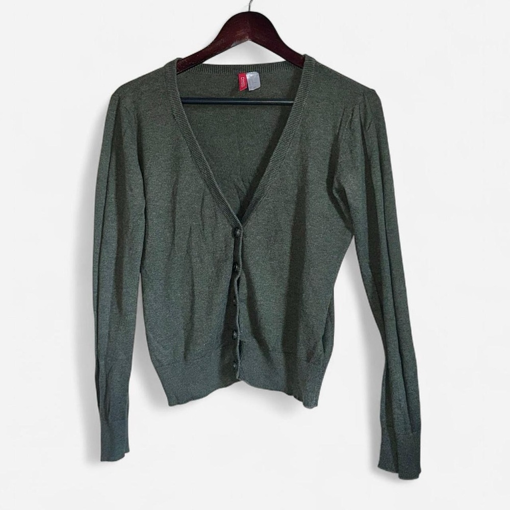 H&M Green V-Neck Cardigan Button Closure 100% Cotton